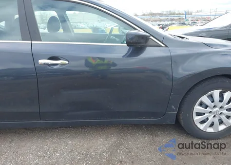 2013 Nissan Altima 2.5 S from USA, damaged, VIN 1N4AL3AP5DC220401